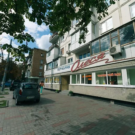 Apartment Bulvar Lesi Ukrainki 15a